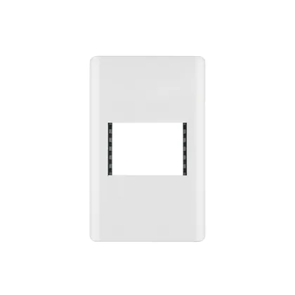Placa blanca de 1 ventana 1.5 módulos, línea Lisboa, VOLTECK